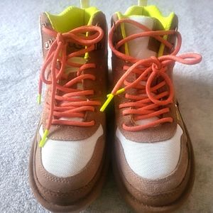 UGG Women's Highland Hi Heritage Sneaker